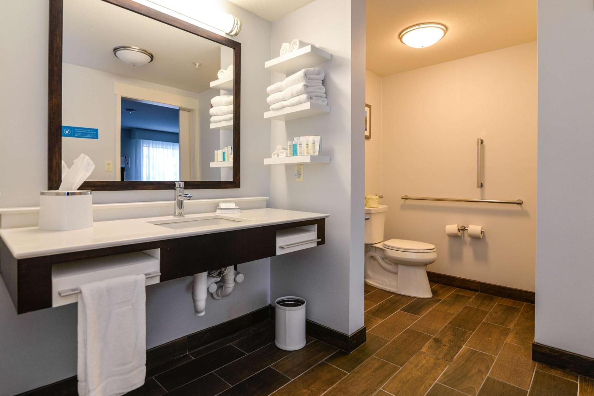 Hampton Inn Brighton Mi Екстер'єр фото