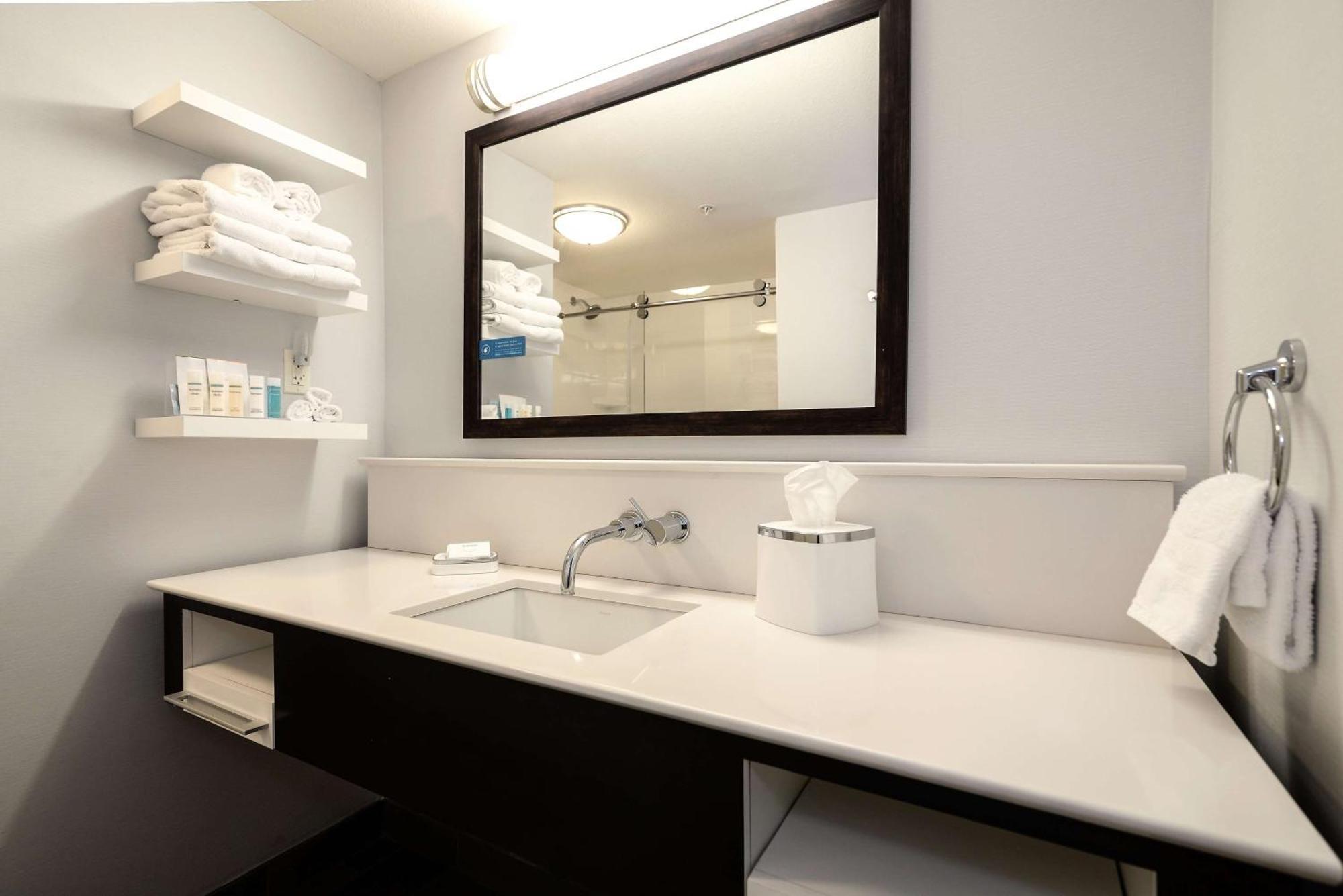 Hampton Inn Brighton Mi Екстер'єр фото