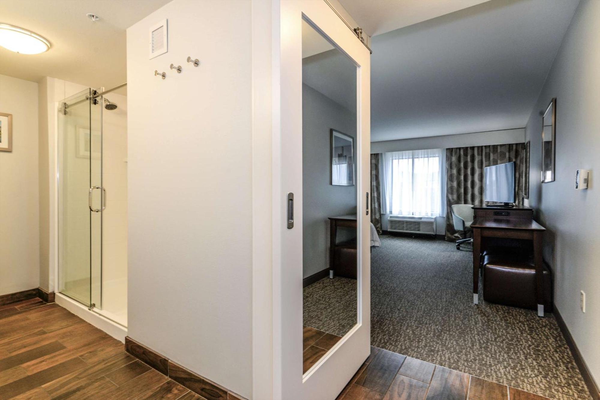 Hampton Inn Brighton Mi Екстер'єр фото