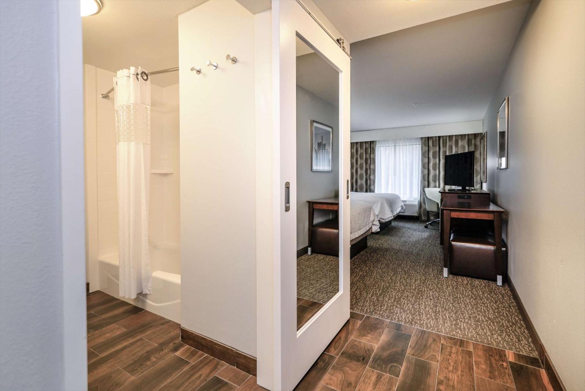 Hampton Inn Brighton Mi Екстер'єр фото