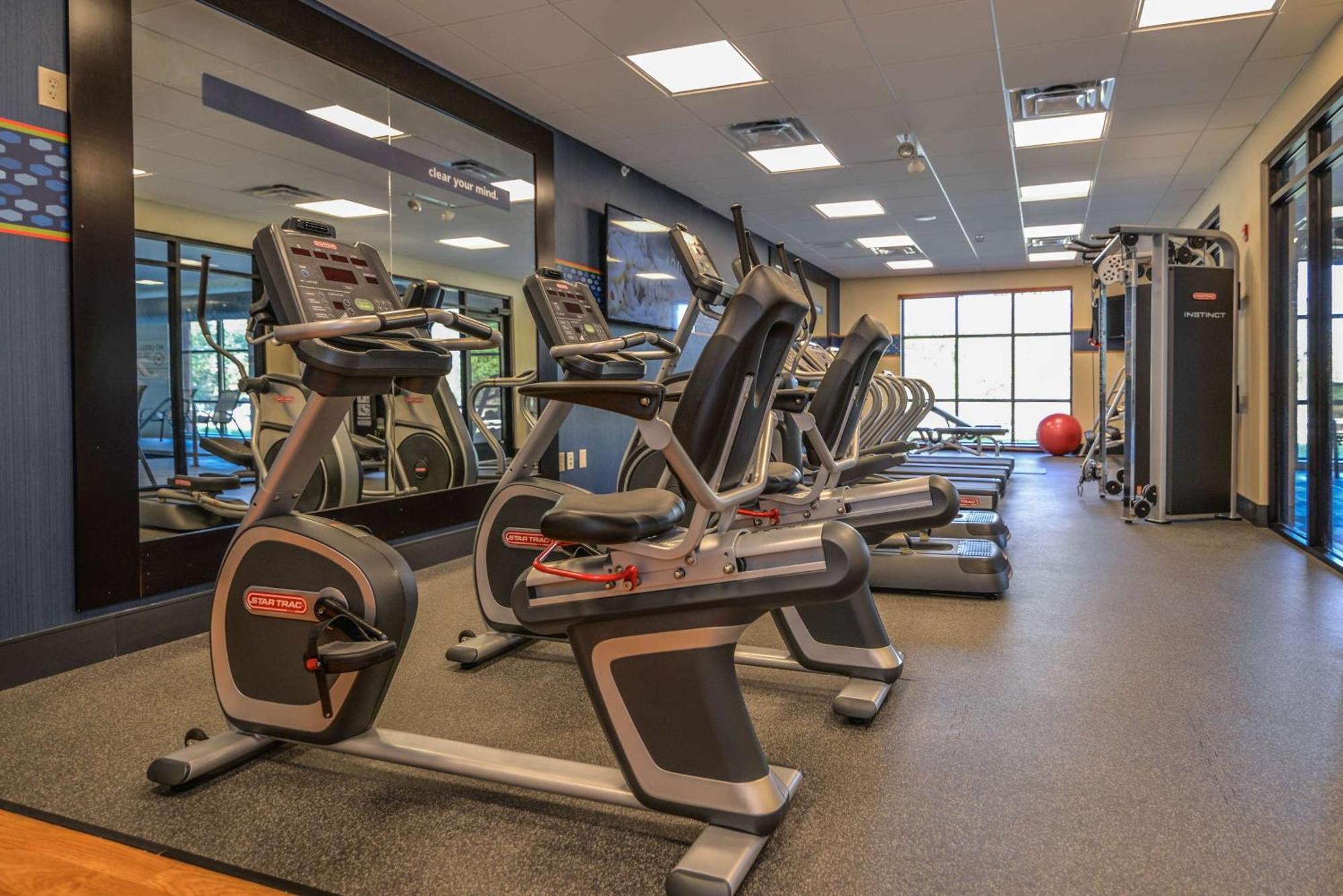 Hampton Inn Brighton Mi Екстер'єр фото