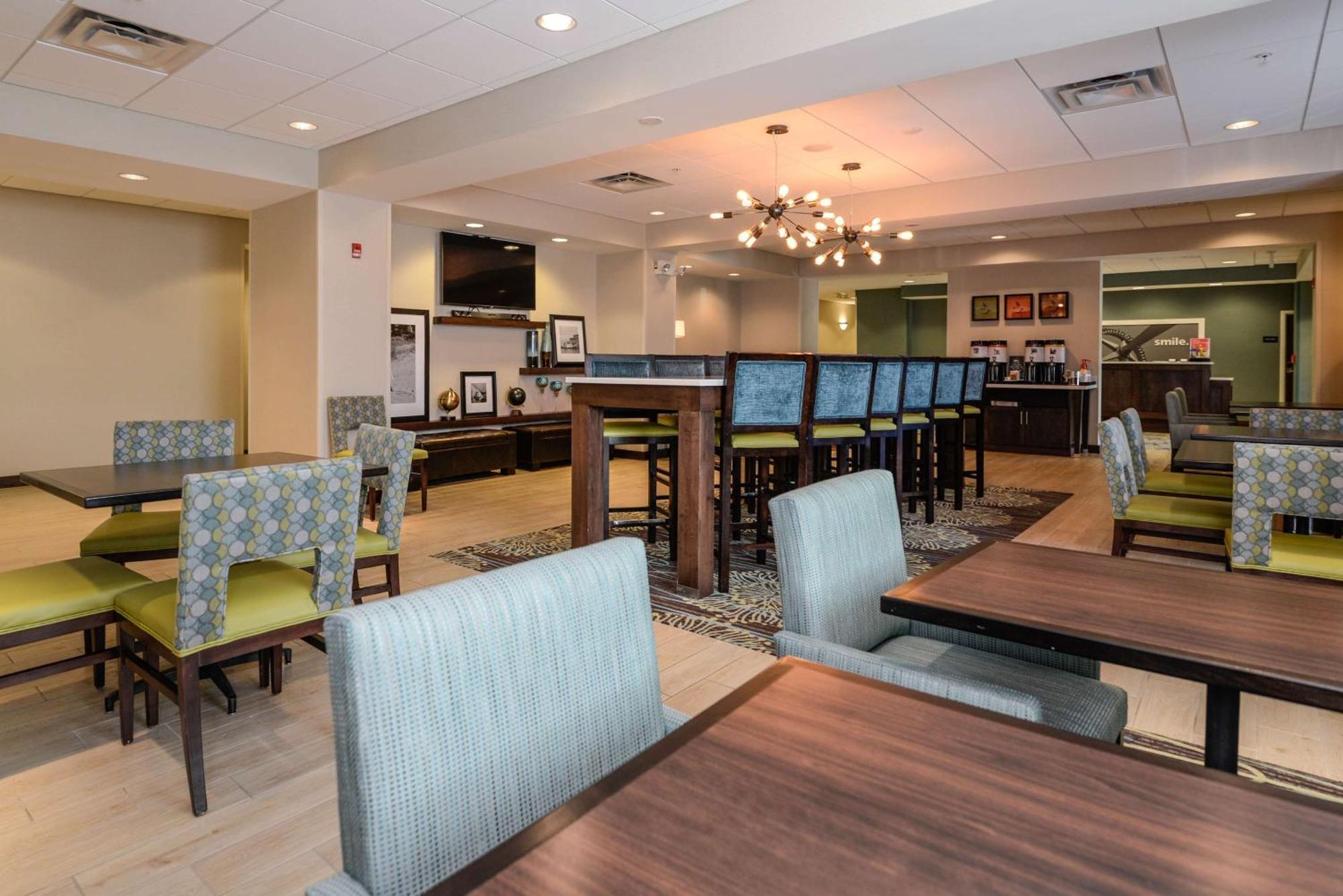 Hampton Inn Brighton Mi Екстер'єр фото