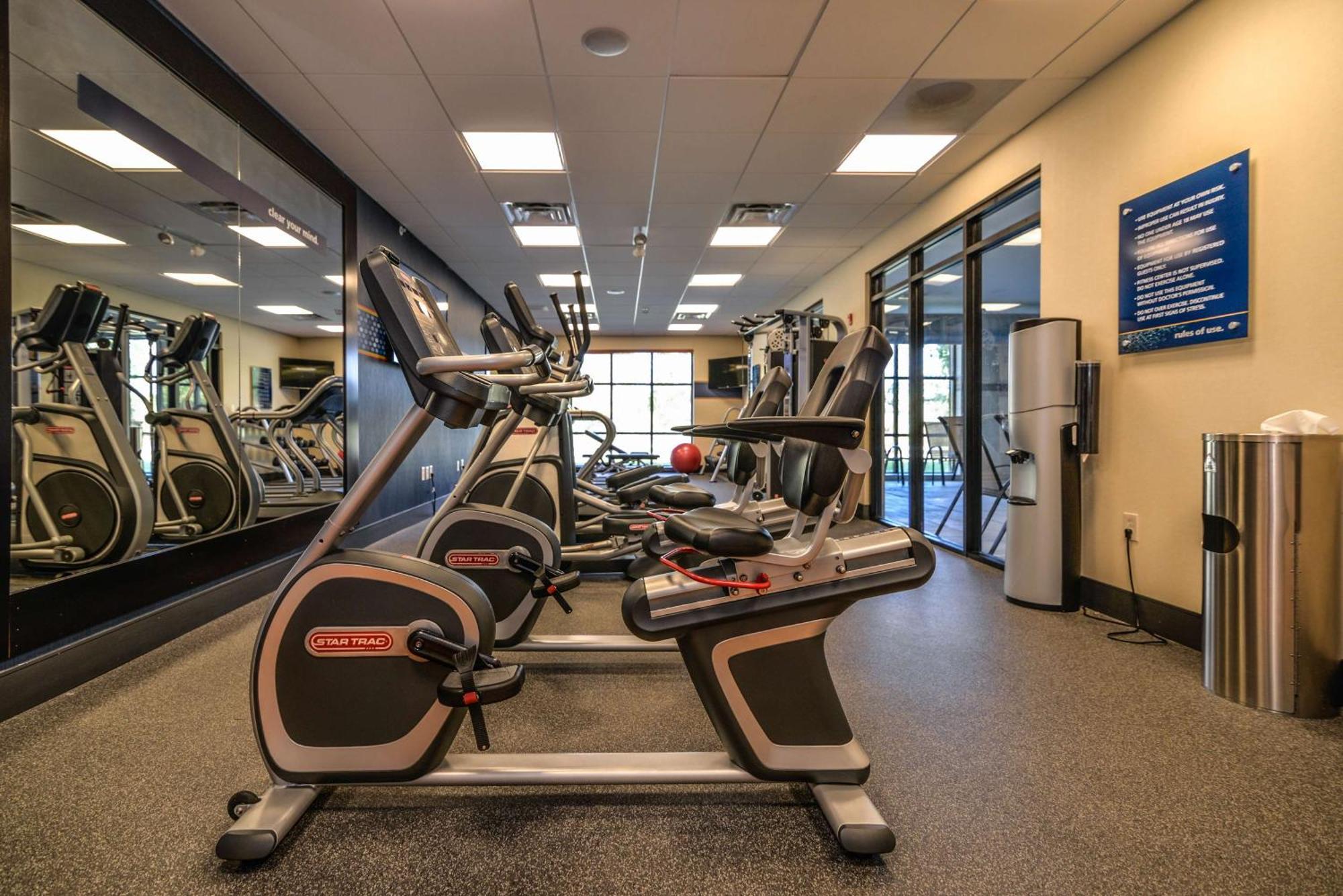 Hampton Inn Brighton Mi Екстер'єр фото